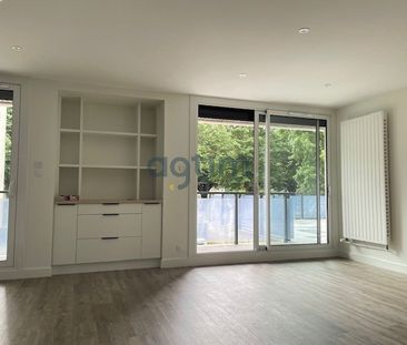 Location Appartement 4 pièces 83m² LA ROCHE SUR YON 85000 - Photo 1