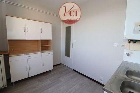 Location Appartement 2 pièces 49m² VICHY 03200 - Photo 5