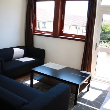 4 Bed Flat, Pitmedden Crescent, AB10 - Photo 1