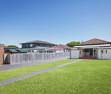 First Open on 4 December from 5.15pm - 5.30pm - Photo 4