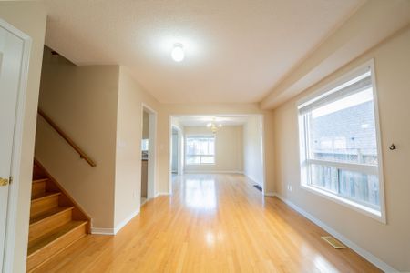 For Lease - 168 Deepsprings Crescent, Vaughan, Ontario - Photo 5