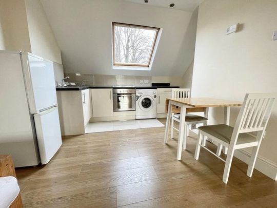 Flat 3 Glen Road, Sheffield, S7 1RA - Photo 1