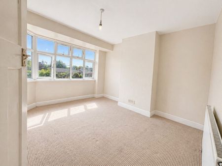 3 Bed Semi Detached, Marlow Road, High Wycombe, Buckinghamshire, HP11 1TF - Photo 5