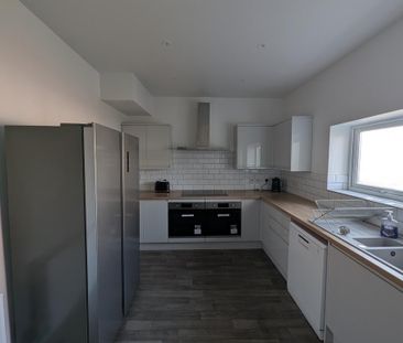 1 bedroom house of multiple occupation to rent - Photo 5