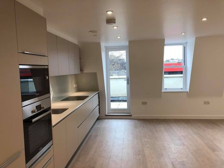 1 Bed Flat, Britton Street, EC1M - Photo 5