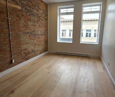 24 Pembroke Street W - 3 - Photo 2