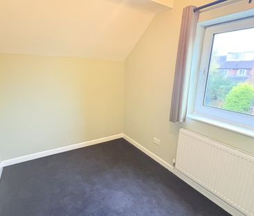 Hurstway Close, Preston - Photo 3