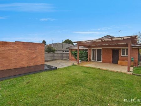 Fully Renovated Family Home within Balwyn High School Zone - Photo 3