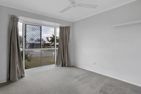 Great family home in Beaconsfield - Photo 3