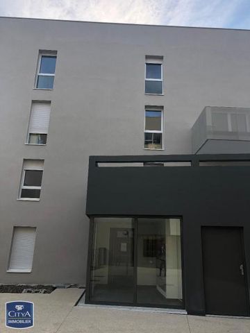 Location Appartement 3 pièces 62m² L ISLE D ABEAU 38080 - Photo 5