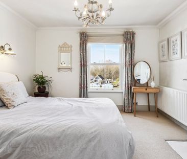 Manor Road, Walton-on-Thames, Surrey, KT12 - Photo 4