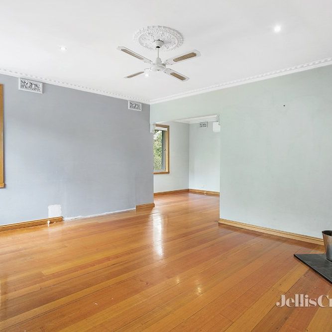 56 Arthur Street, Eltham - Photo 1