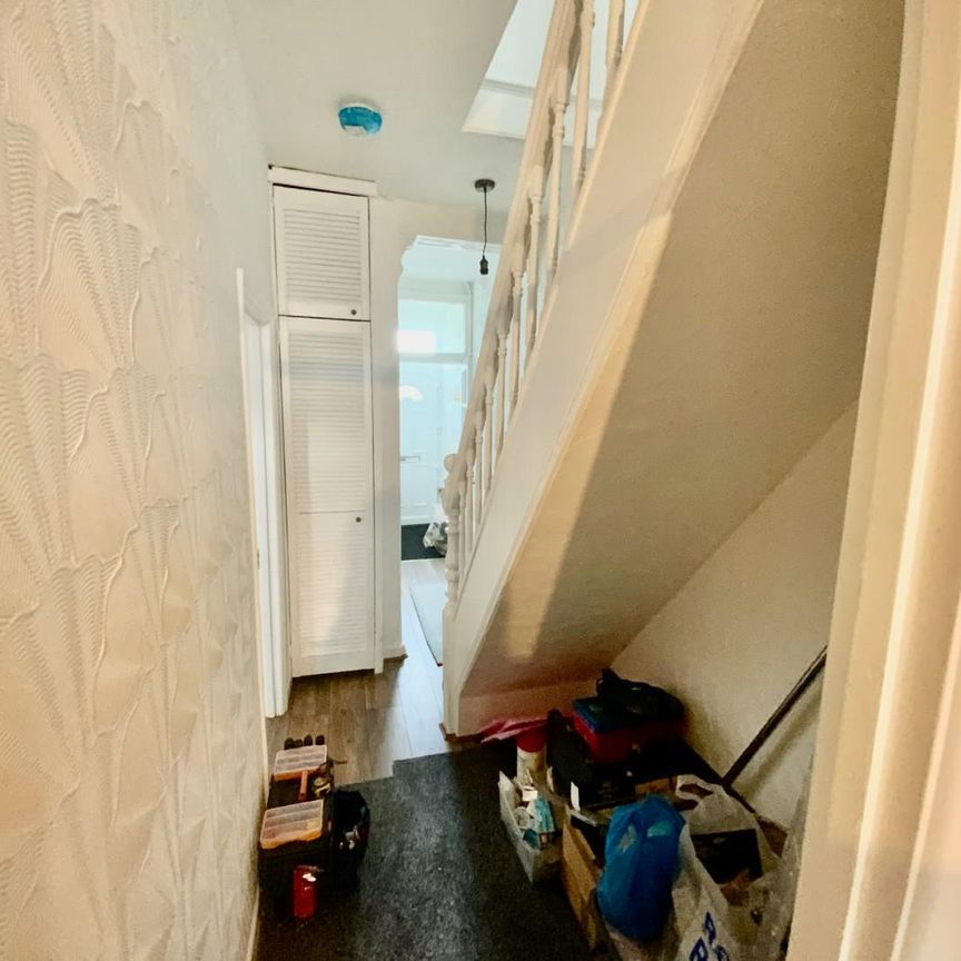 Gerrish Avenue, Whitehall - Photo 1