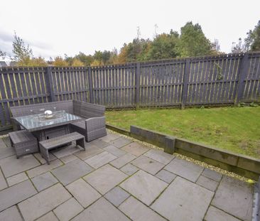 3 bed end of terrace house to rent in Patterton Range Drive, Glasgo... - Photo 3