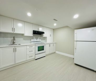 For Lease - 38 Howarth Avenue Unit# #Basement B, Toronto, Ontario - Photo 5