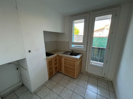 Apartment - Photo 4