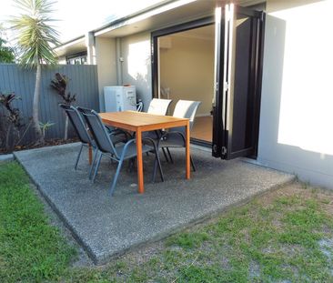 Minutes to Hospital and CBD - Photo 6