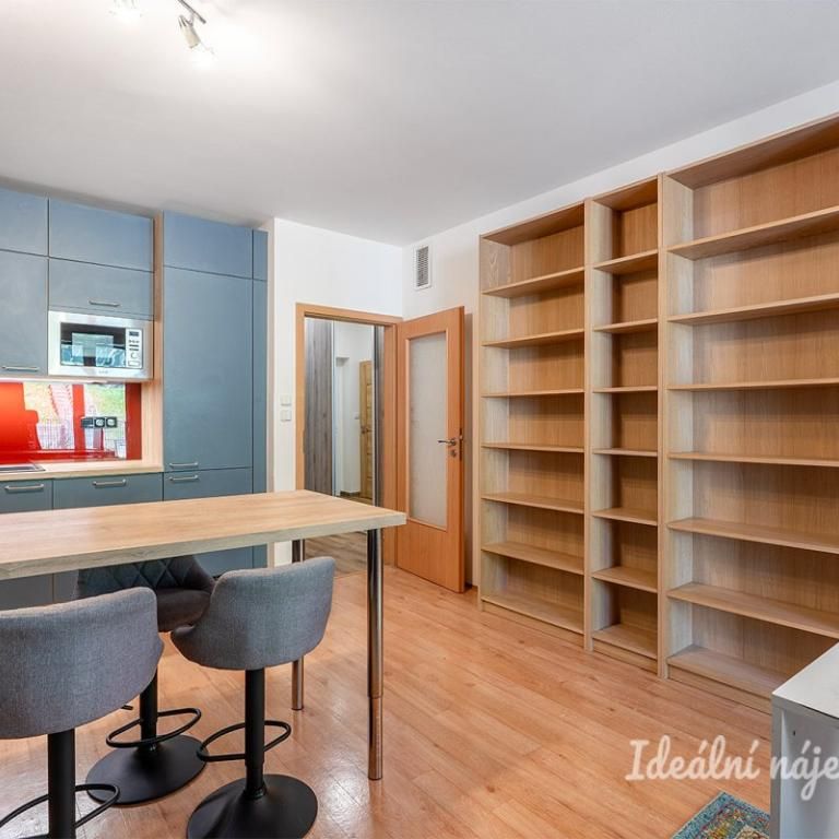 Pronájem bytu 2+kk 57 m2 - Fotografie 1