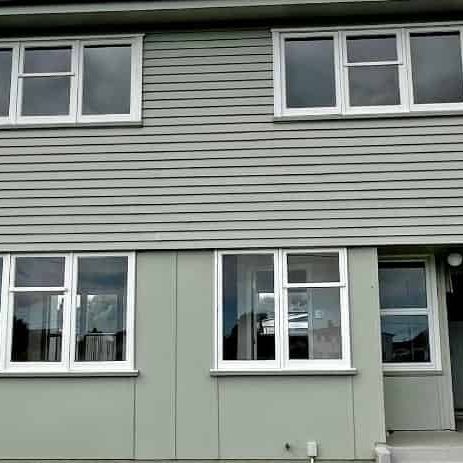 BULLS - THREE BEDROOMS - Photo 1