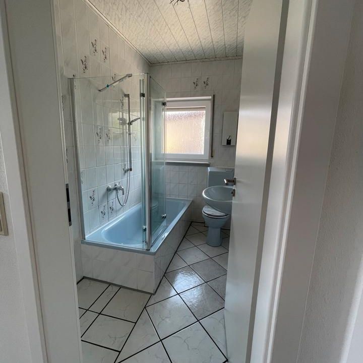 2 Zimmer Wohnung ab 1.5.2026 - Photo 1