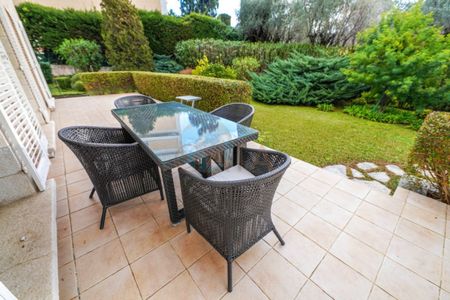 À Cannes, appartement avec terrasse à louer avec GAÏA CANNES - Photo 5