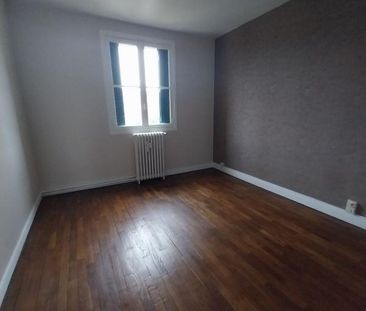 Location Appartement 3 pièces 66m² LE CREUSOT 71200 - Photo 3