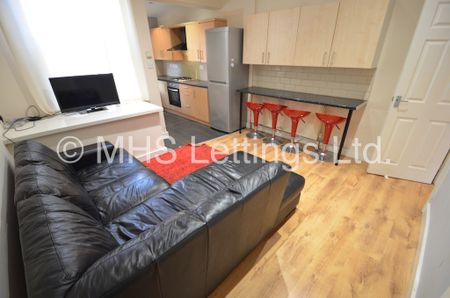 Room 1, 36 Hartley Grove, Leeds, LS6 2LD - Photo 3