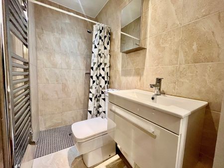 Woodhall Road, Pudsey, Calverley - Photo 4