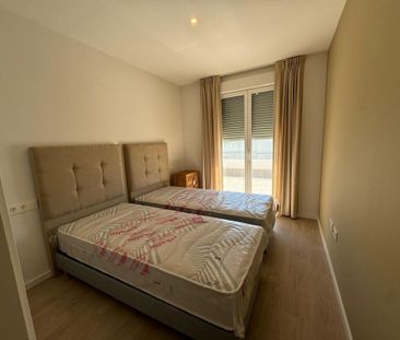 4 room luxury penthouse for rent in Marbella, Andalusia - Photo 4