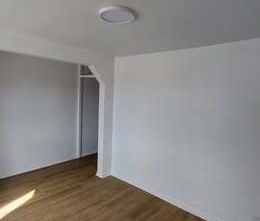 3 ½ Vraie Chambre Fermée - Photo 2
