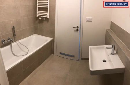 Nabízí, pronájem, byty 2+kk, Střední 616/67, Brno - Ponava - Fotografie 3