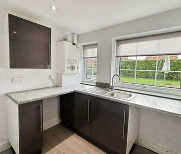 School Street, Haslington, Crewe - Photo 2