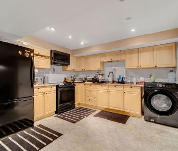 For Lease - 4982 Maxine Place, Mississauga, Ontario - Photo 6