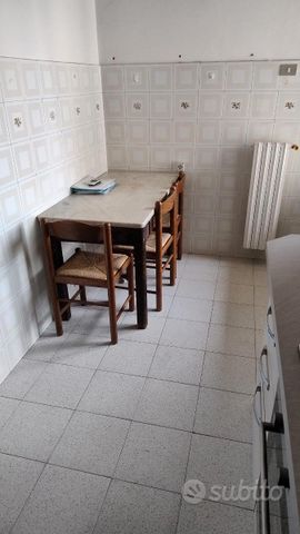 Stanza singola- Firenze Coverciano-LIBERA SUBITO - Photo 5