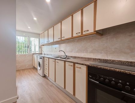 Piso de alquiler en Avenida Retor Emilio Bayarri, 9, Alfinach - Los Monasterios - Photo 5