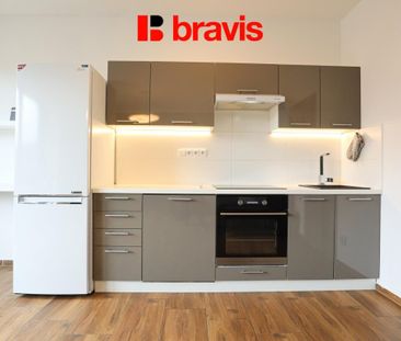 Pronájem bytu 2+kk 48 m2 - Fotografie 2