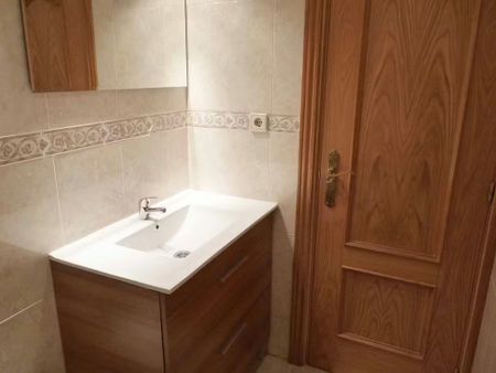 Calle Hortensia, Getafe, Community of Madrid 28903 - Photo 4