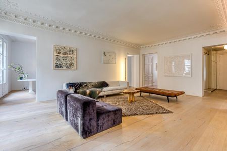 Location Appartement 5 pièces 190m² PARIS 10ème - Photo 3