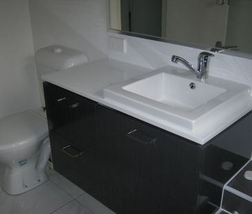 3 BEDROOM TOWNHOUSE FOR RENT - Photo 6