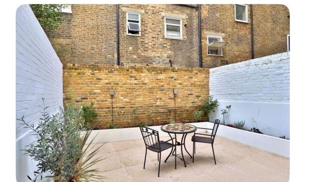 2 Bed Flat, Finborough Road, SW10 - Photo 1