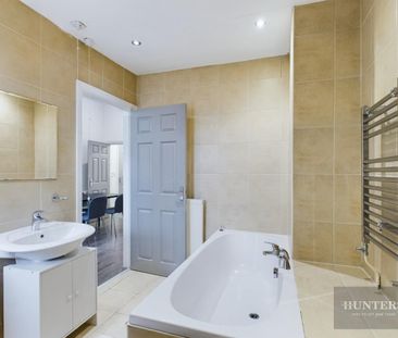 1 bedroom Flat To Let Total Size: 656 SQ FT - Photo 1