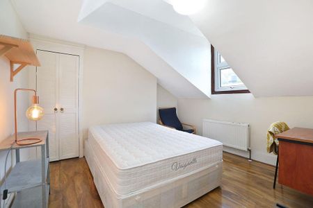 6 bedroom house to rent - Photo 4