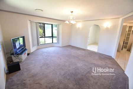 26 Tulip Tree Road, Murrumba Downs QLD 4503 - Photo 4