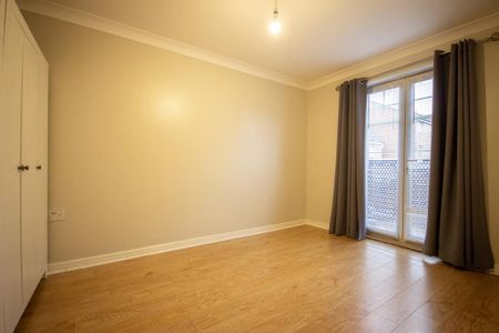 4 bedroom townhouse to rent - Photo 4