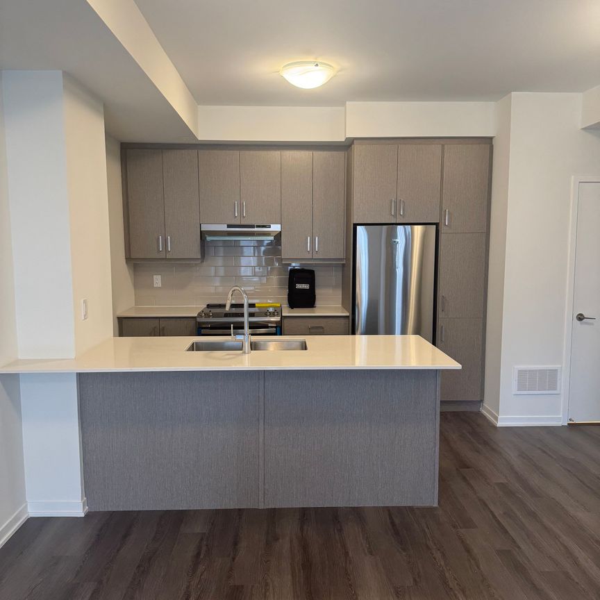 For Lease - 130 Honeycrisp Crescent Unit# TH 310, Vaughan, Ontario - Photo 1