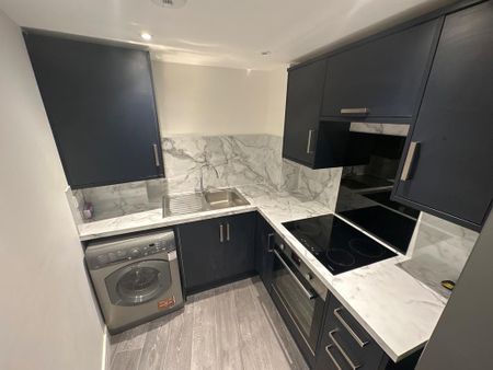 1 bedroom apartment to rent - Photo 4