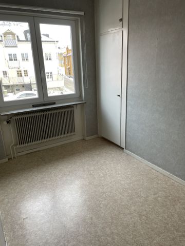 Landsvägsgatan, Malmköping - Photo 3