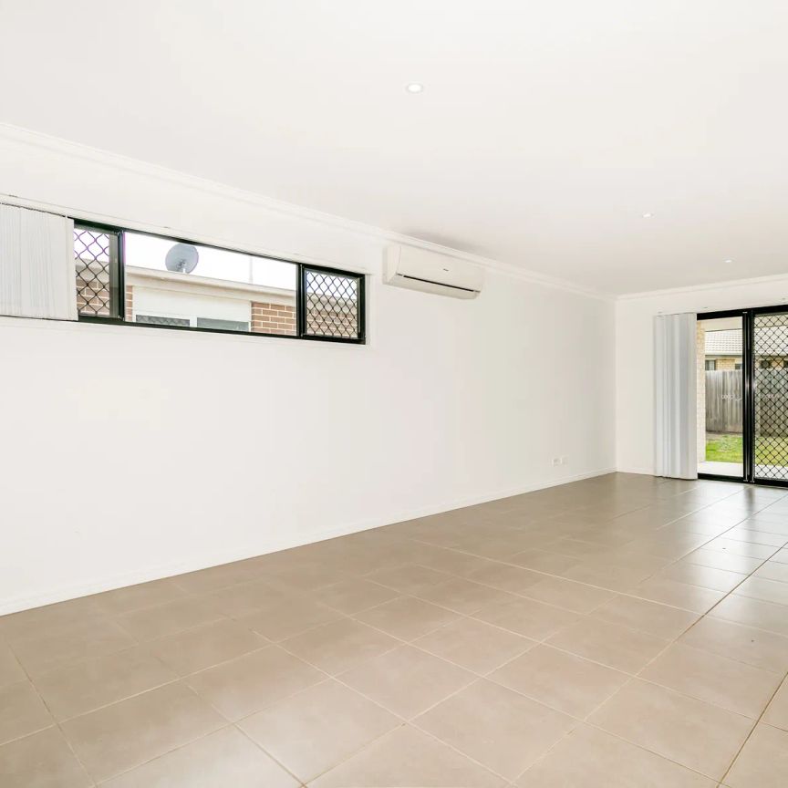 Modern Family Home in the Sought-After Woodlands Estate - Photo 1