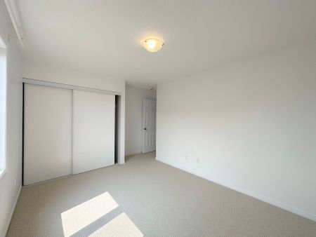 For Lease - 193 BALIKUN Heights, Kanata, Ontario - Photo 5
