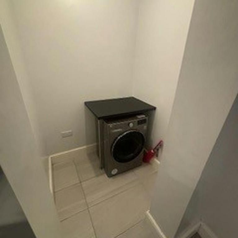 1 bedroom house to rent - Photo 1